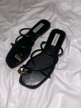 Steve Madden Black Strappy Toe-Ring Slide Sandals with Gold Accent